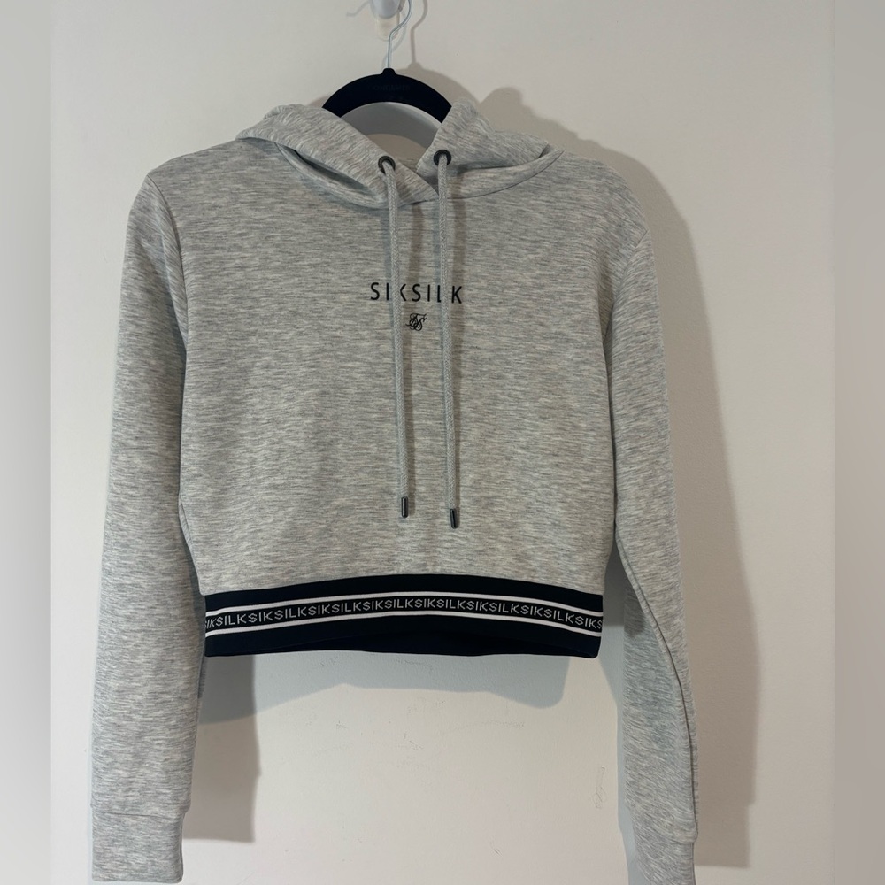 Sik Silk Women’s Small Gray Cropped Hoodie NWOT Casual Comfy Athletic Pullover